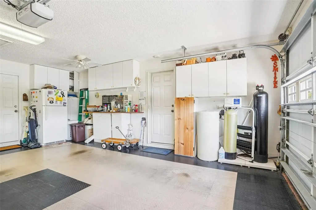 9469 SE 176th Saffold Street The Villages FL 32162