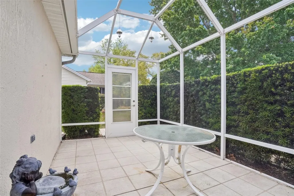 9469 SE 176th Saffold Street The Villages FL 32162