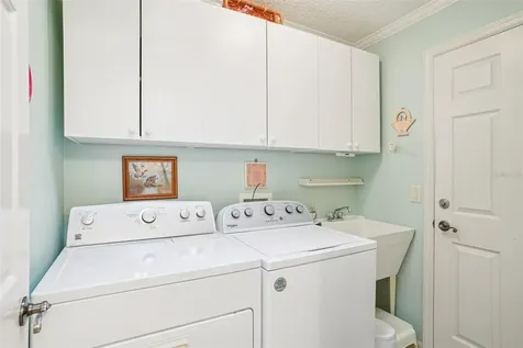 9469 SE 176th Saffold Street The Villages FL 32162