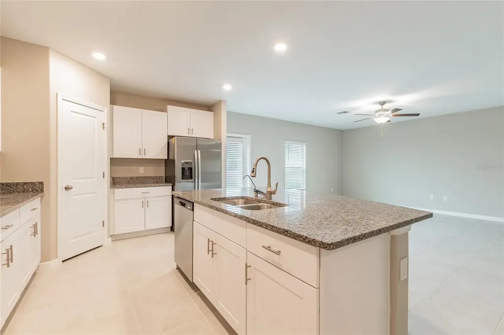 15515 Peace River Place Sun City Center FL 33573
