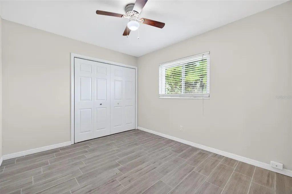 4547 SE 11th Avenue Cape Coral FL 33904