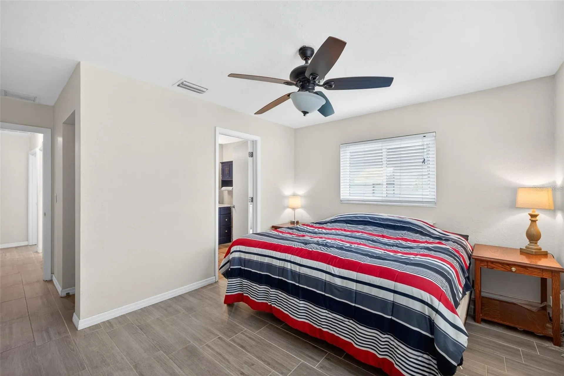 4547 SE 11th Avenue Cape Coral FL 33904