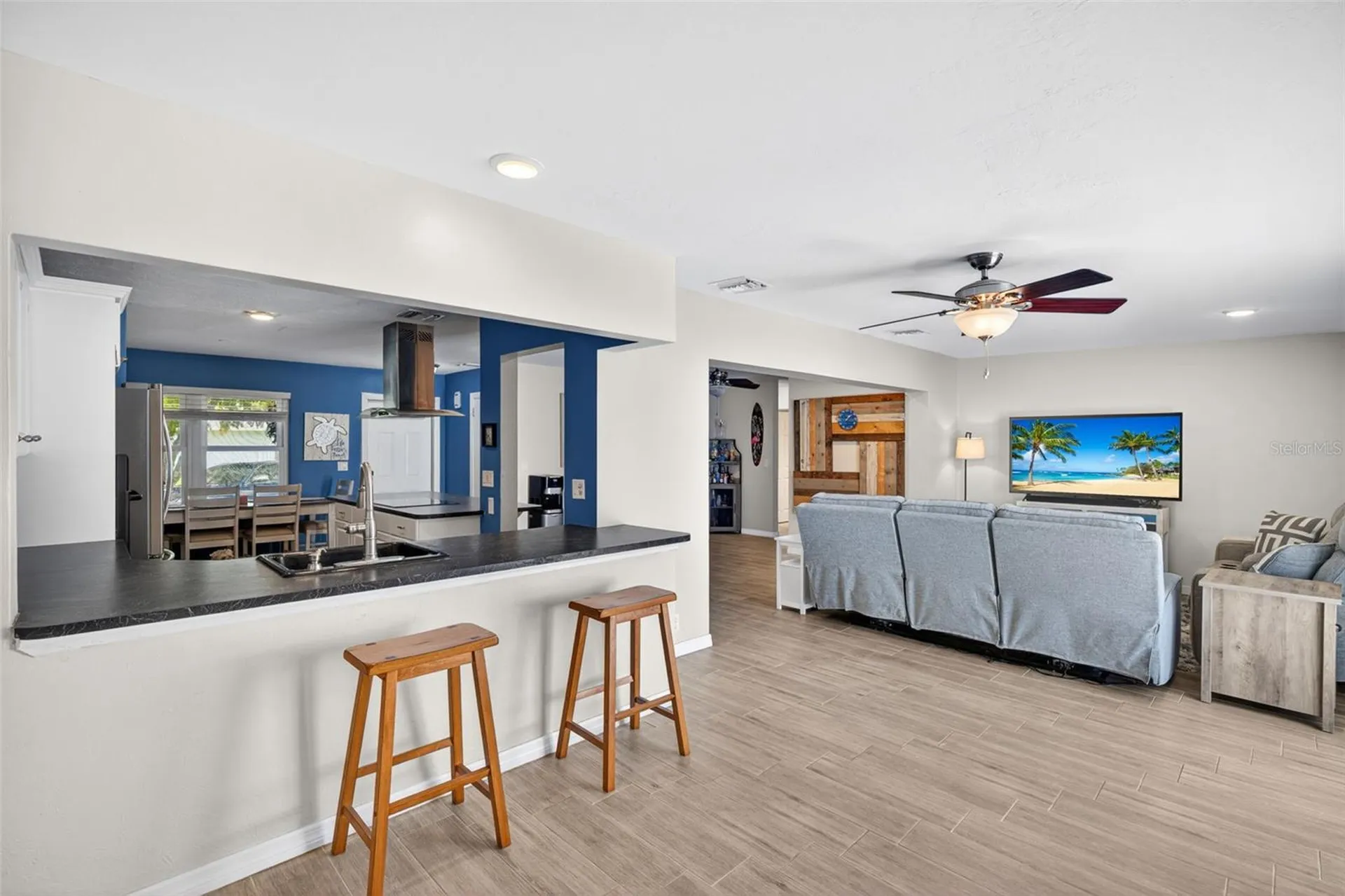 4547 SE 11th Avenue Cape Coral FL 33904