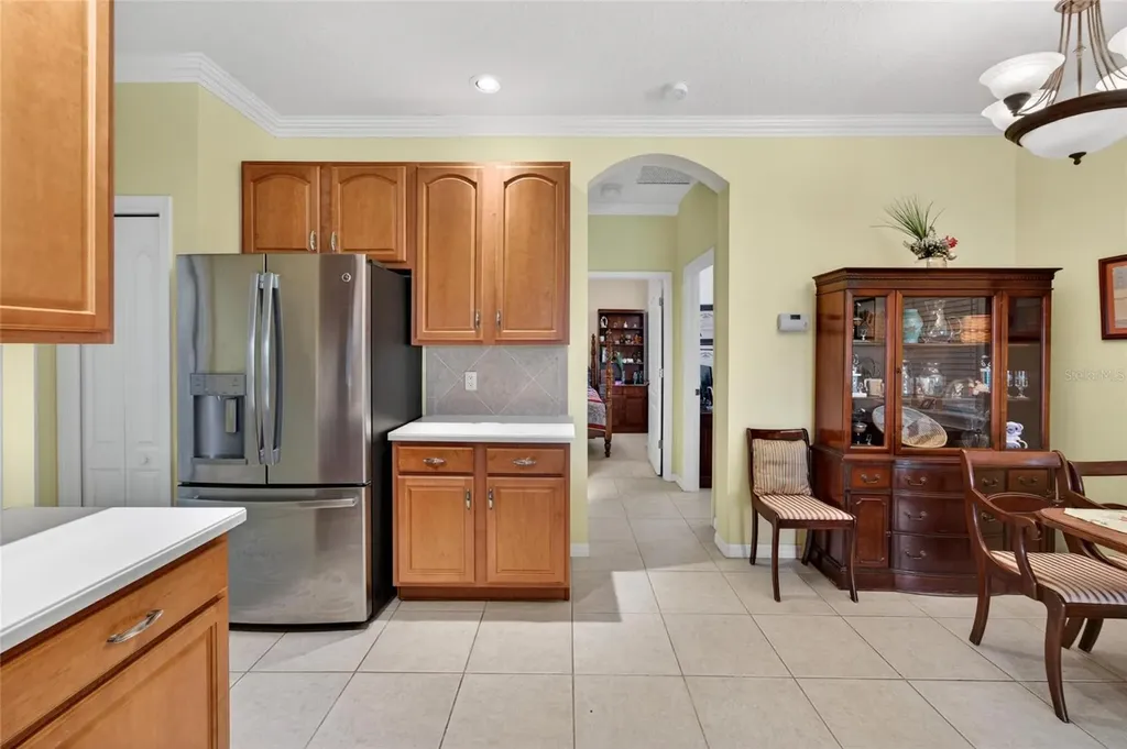 2420 Sifield Greens Way Sun City Center FL 33573