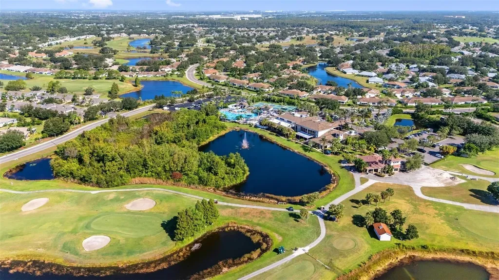 2420 Sifield Greens Way Sun City Center FL 33573