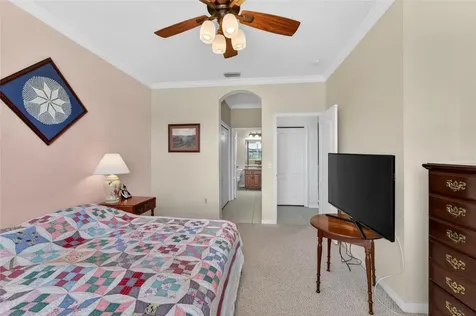 2420 Sifield Greens Way Sun City Center FL 33573