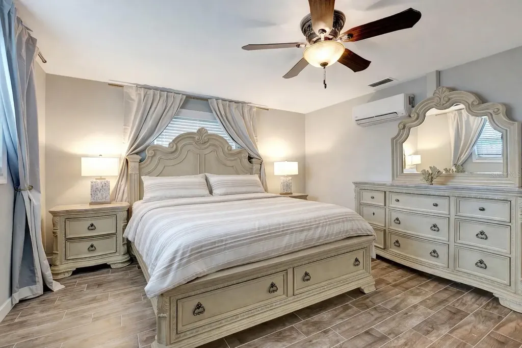 242 176th Avenue E Redington Shores FL 33708
