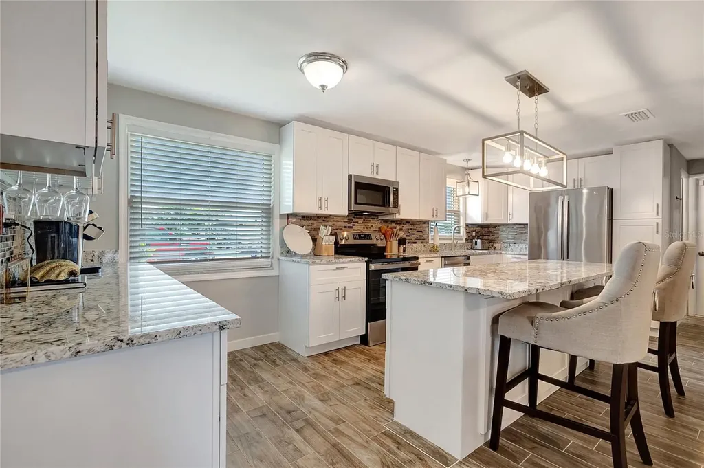 242 176th Avenue E Redington Shores FL 33708