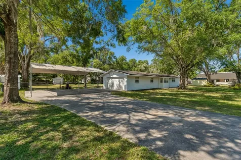 608 Krazy Lane Lutz FL 33548