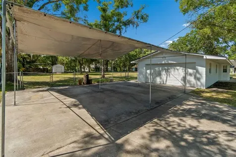 608 Krazy Lane Lutz FL 33548