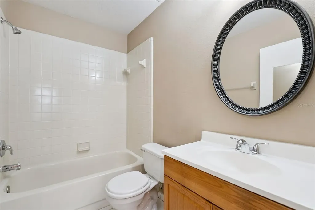 3148 S Semoran Boulevard Orlando FL 32822