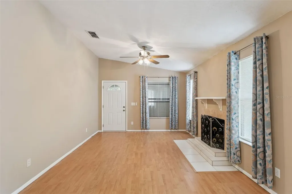 3148 S Semoran Boulevard Orlando FL 32822