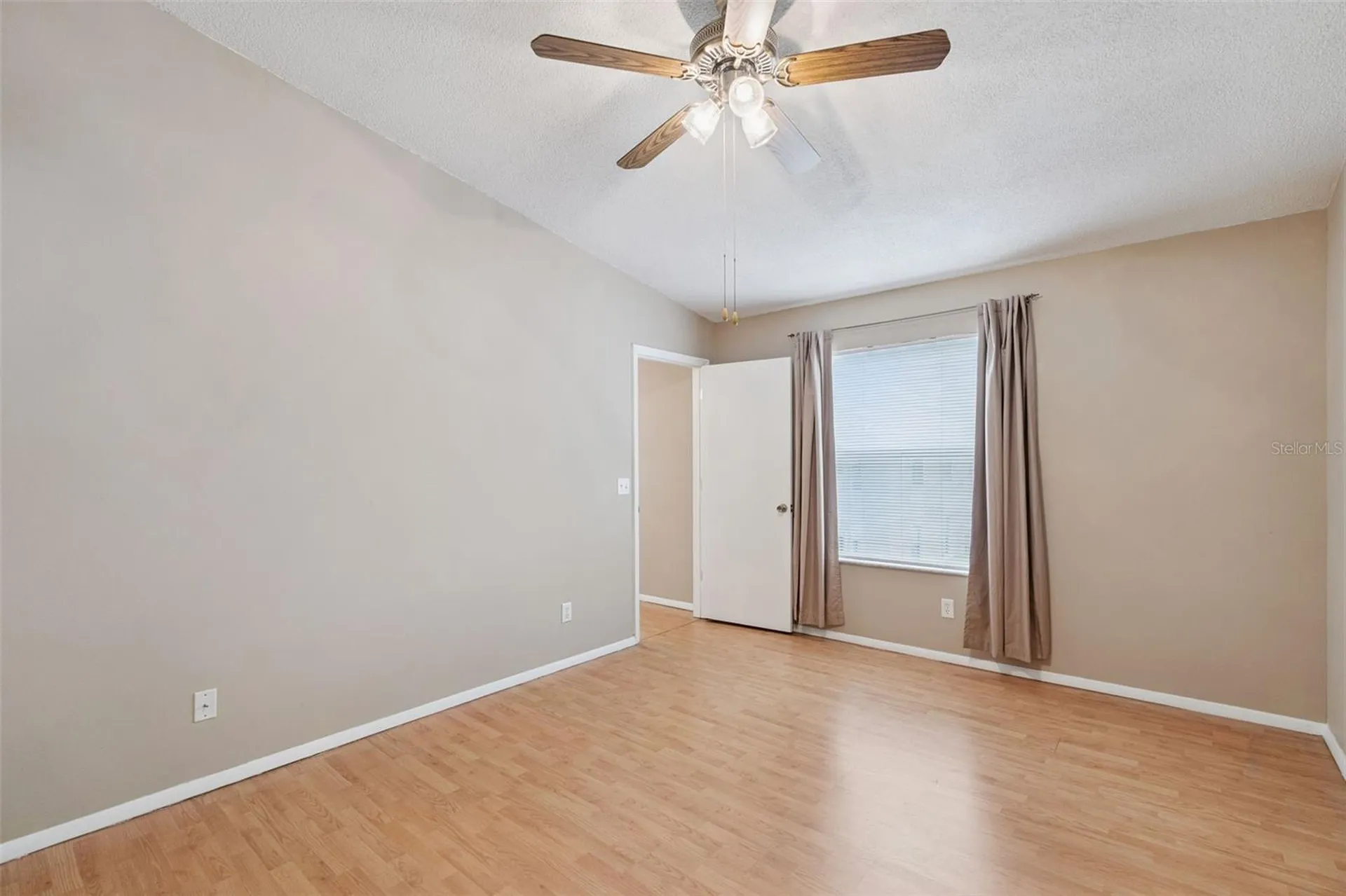 3148 S Semoran Boulevard Orlando FL 32822