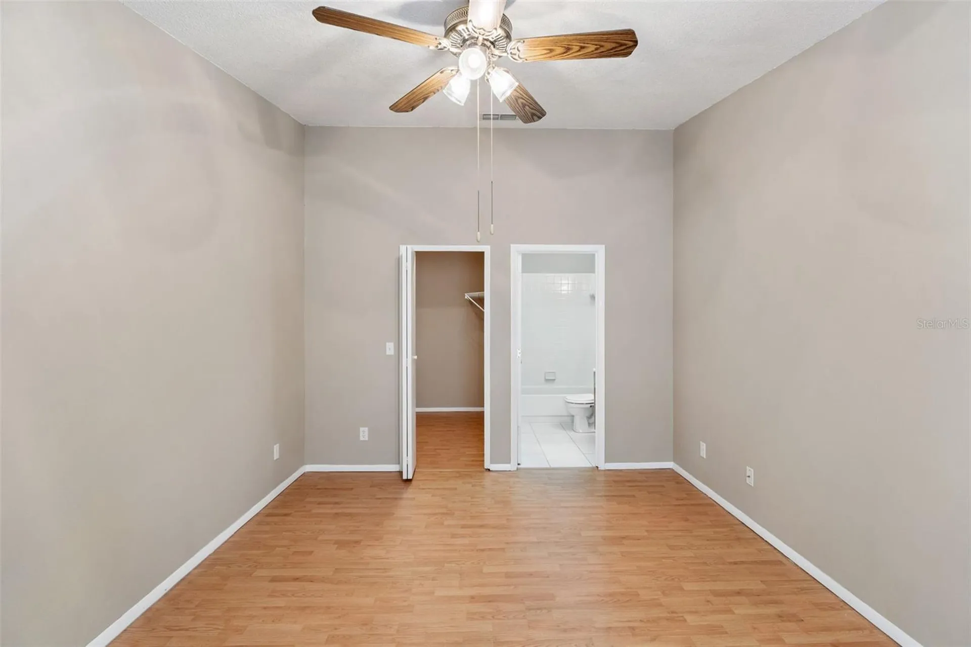 3148 S Semoran Boulevard Orlando FL 32822