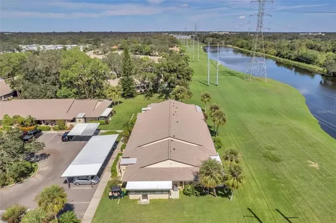 1308 13th Circle SE Largo FL 33771