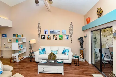 2225 Cypress Court Tavares FL 32778