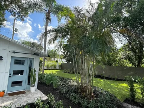 228 E Harding #b Street Orlando FL 32806