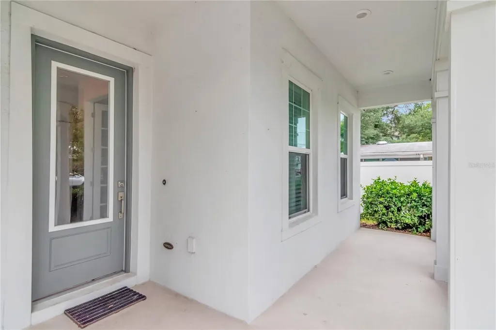 3408 W Hawthorne Road Tampa FL 33611