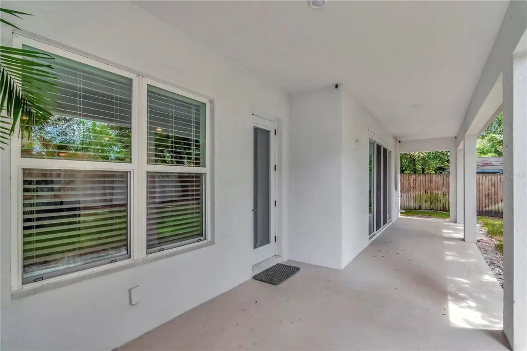 3408 W Hawthorne Road Tampa FL 33611