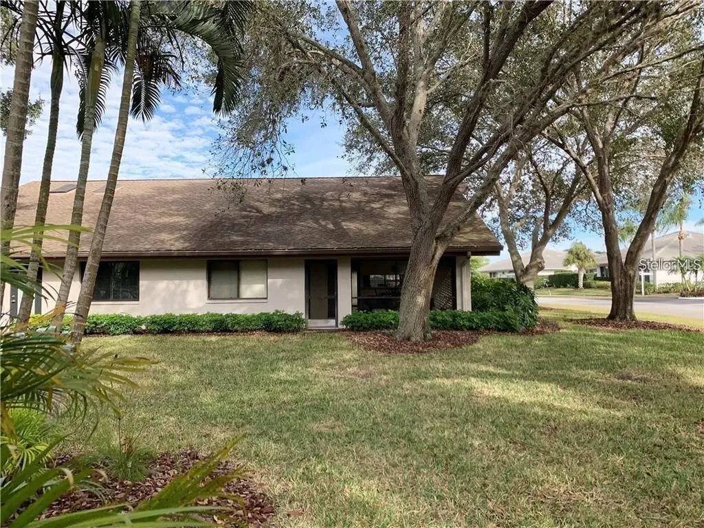 4562 Kingsmere Sarasota FL 34235