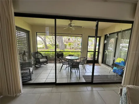 4562 Kingsmere Sarasota FL 34235
