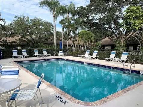 4562 Kingsmere Sarasota FL 34235