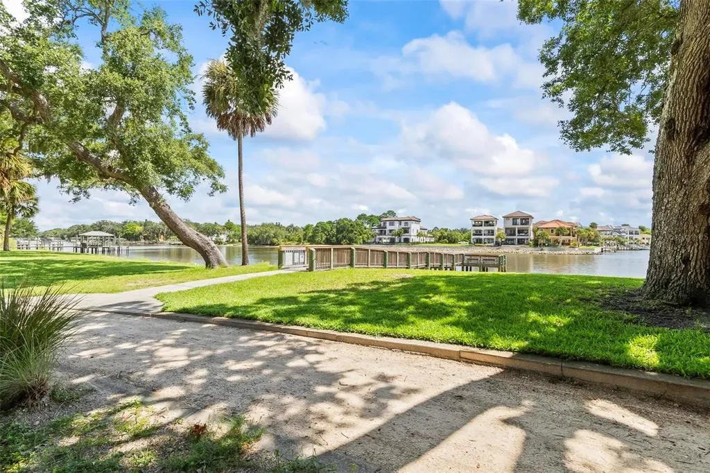 45 Riverview Bend S Palm Coast FL 32137