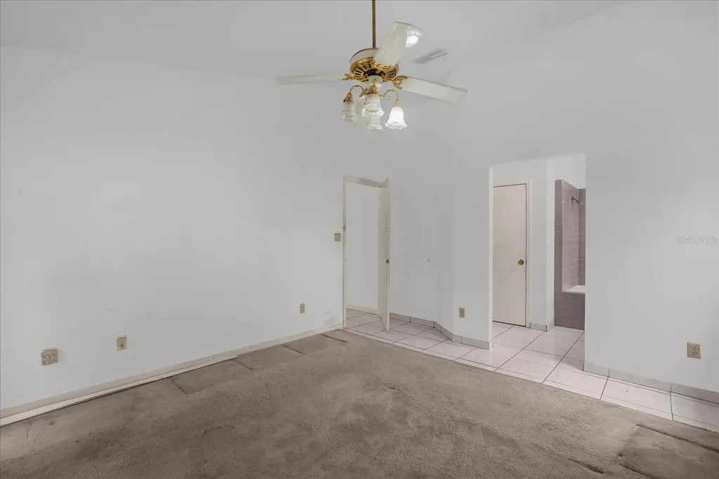10212 Forget Me Not Court Orlando FL 32825