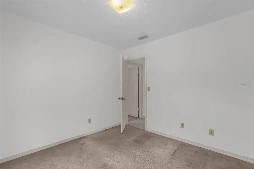 10212 Forget Me Not Court Orlando FL 32825