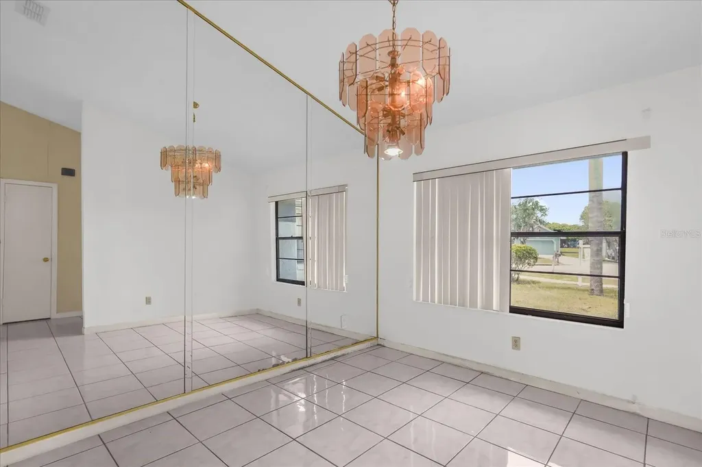 10212 Forget Me Not Court Orlando FL 32825