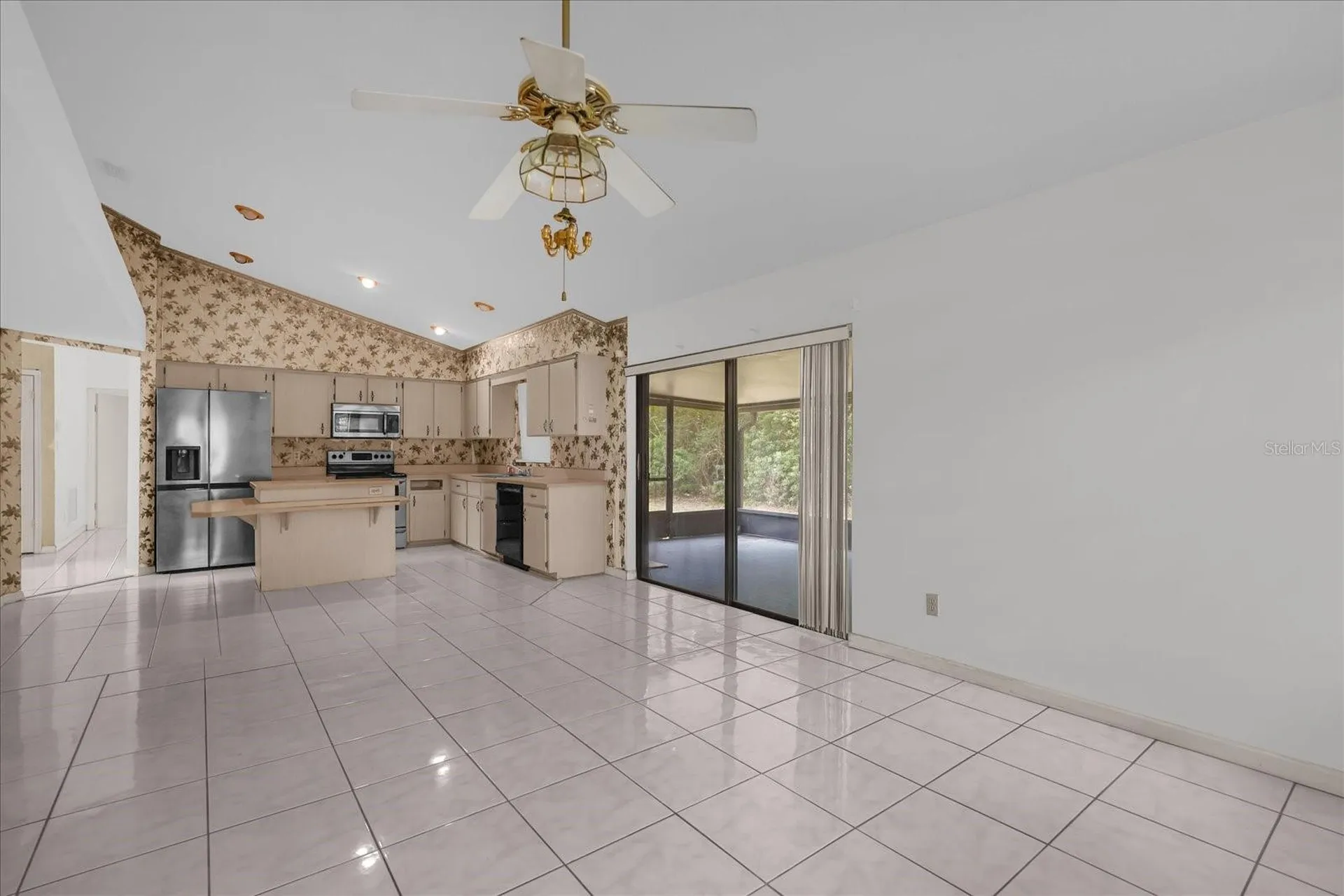 10212 Forget Me Not Court Orlando FL 32825