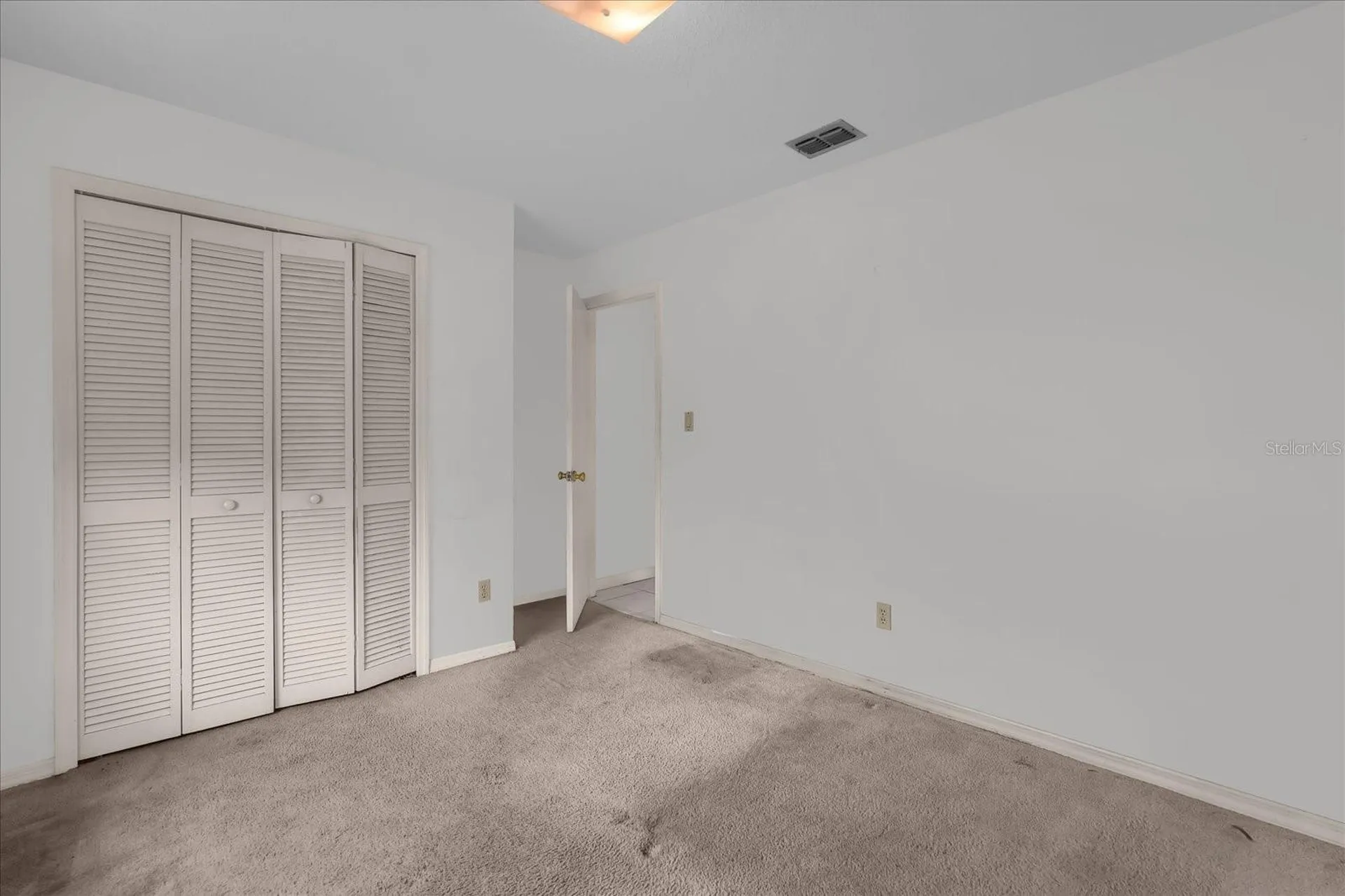 10212 Forget Me Not Court Orlando FL 32825