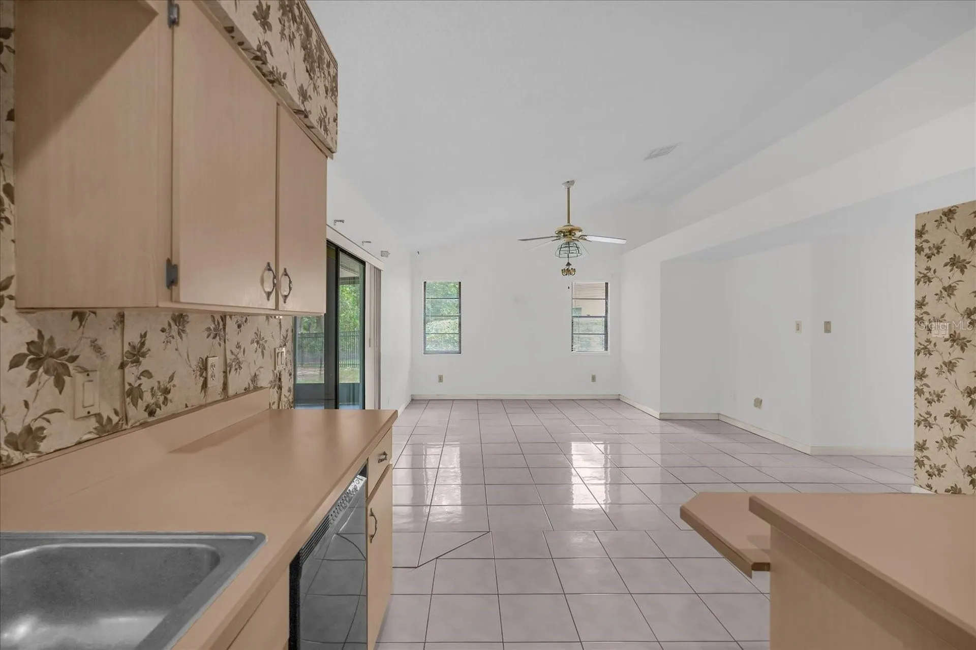 10212 Forget Me Not Court Orlando FL 32825