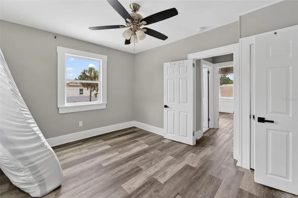 1900 16th Street S St Petersburg FL 33705