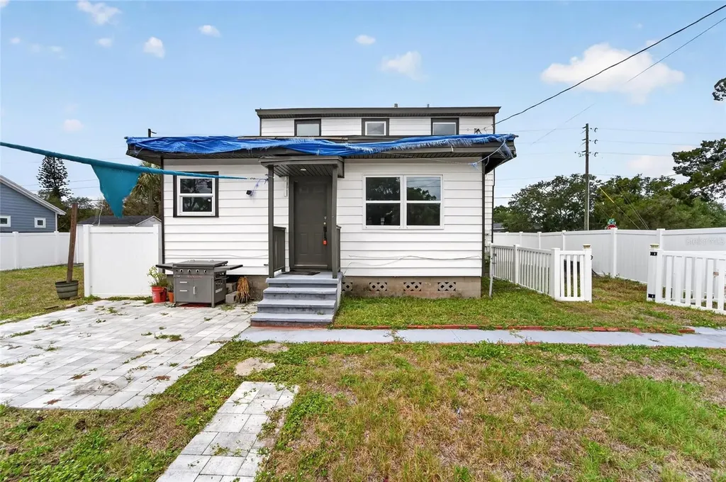 1900 16th Street S St Petersburg FL 33705