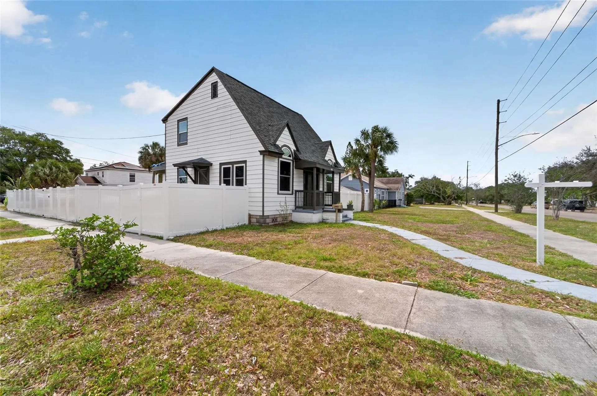 1900 16th Street S St Petersburg FL 33705