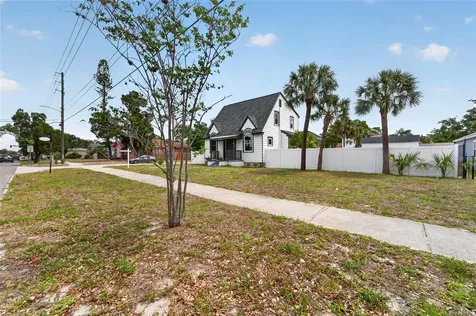 1900 16th Street S St Petersburg FL 33705