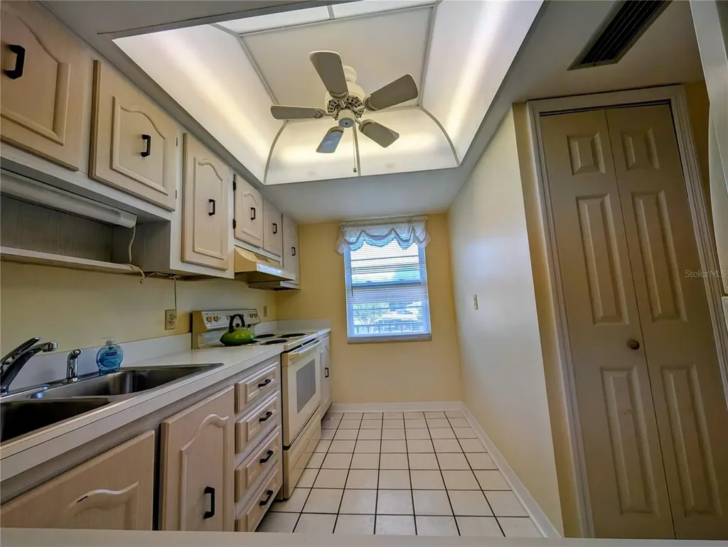 333 Lake Howard Drive NW Winter Haven FL 33880