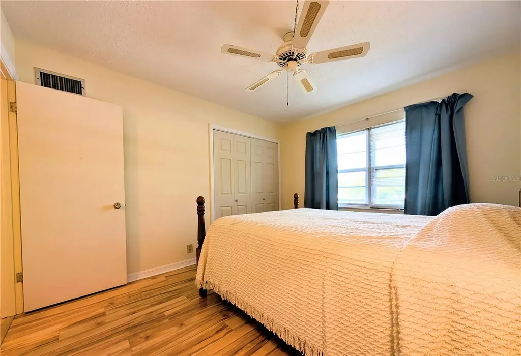 333 Lake Howard Drive NW Winter Haven FL 33880