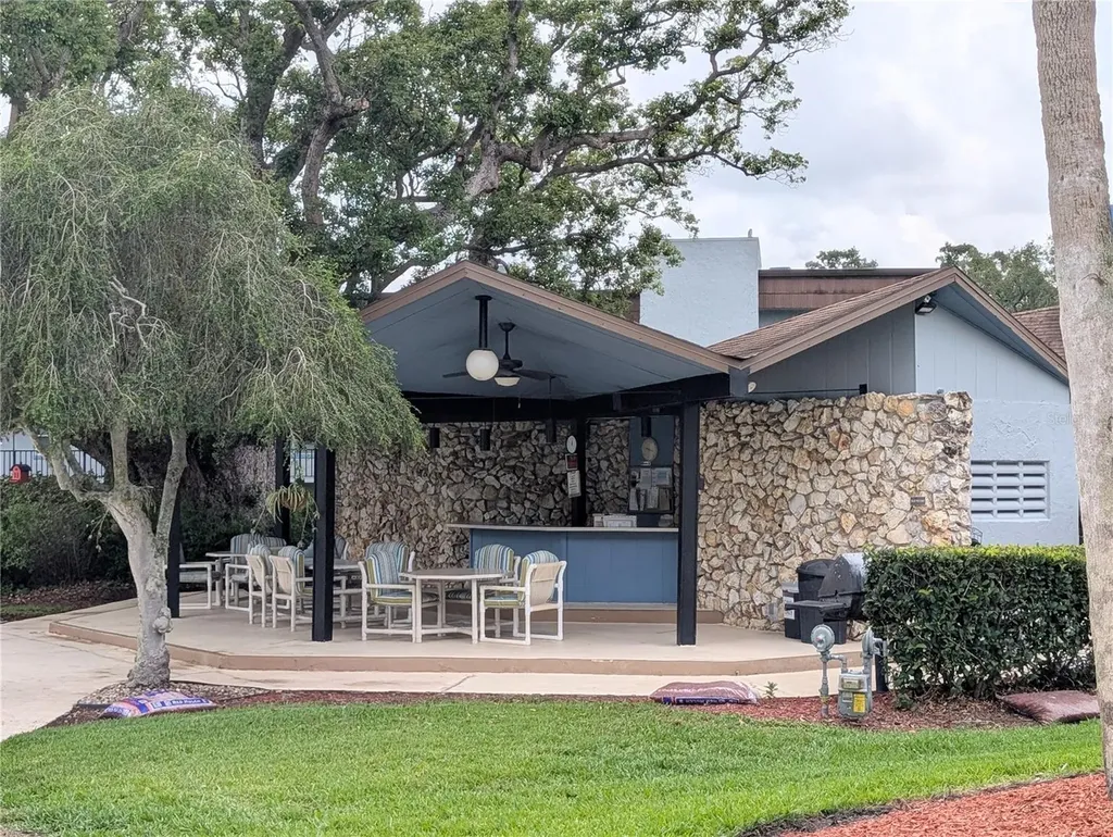 333 Lake Howard Drive NW Winter Haven FL 33880