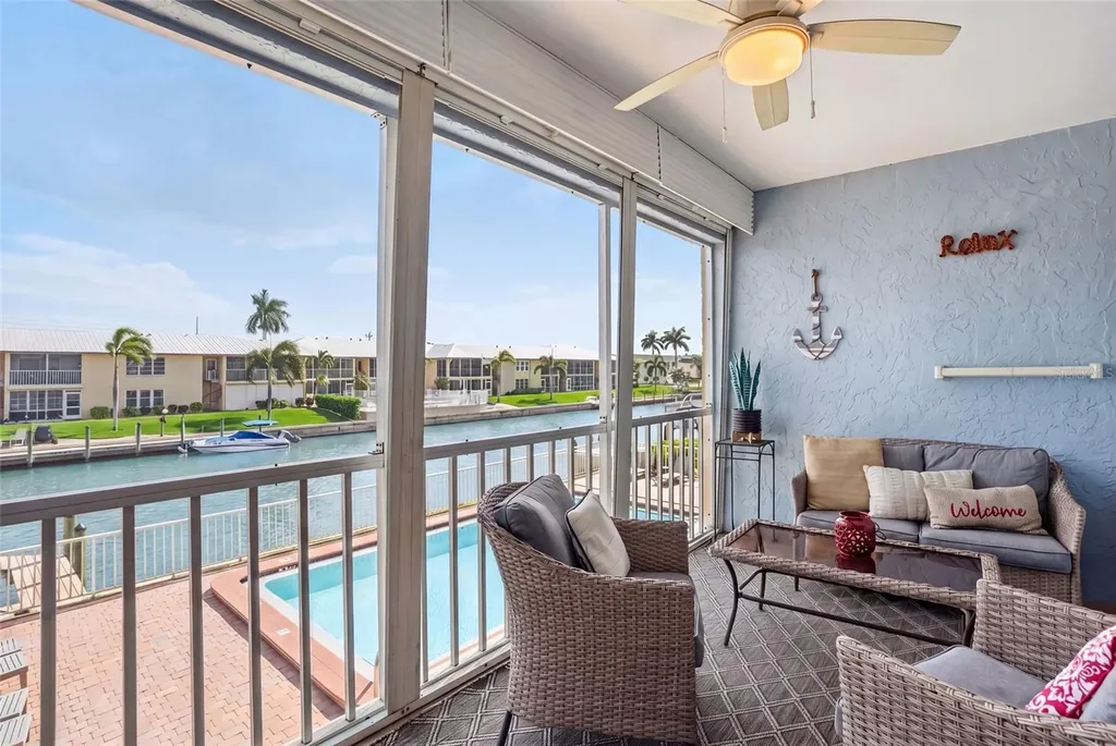 912 SE 46th Street Cape Coral FL 33904