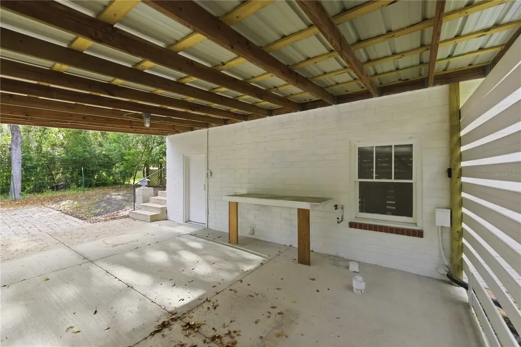 923 NE 2nd Street Ocala FL 34470