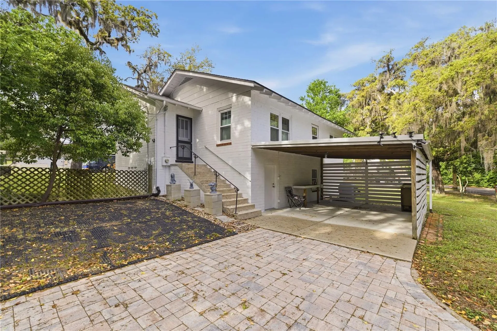 923 NE 2nd Street Ocala FL 34470