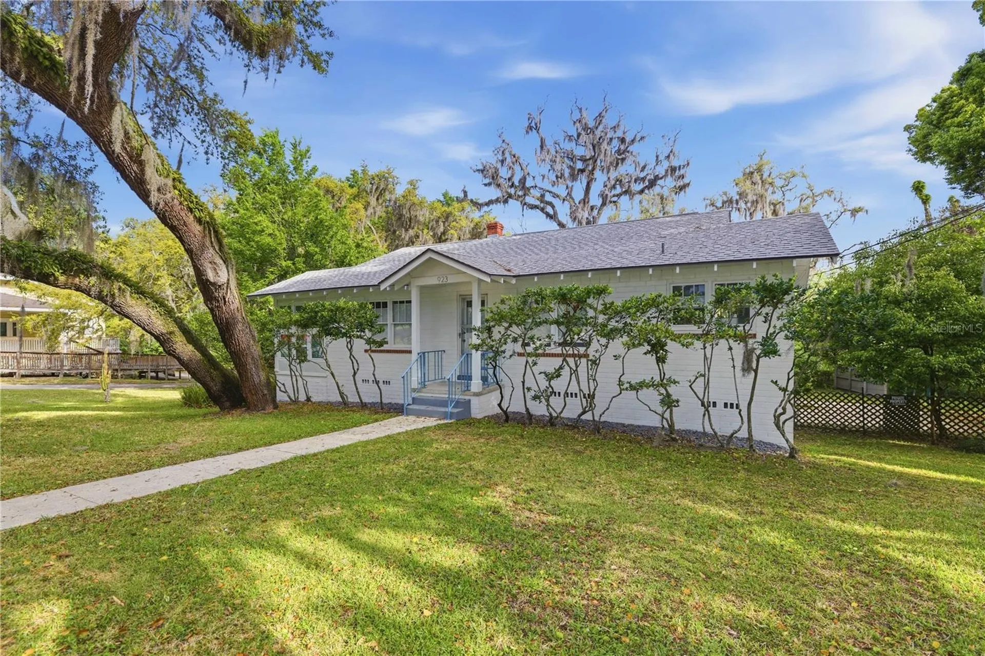 923 NE 2nd Street Ocala FL 34470