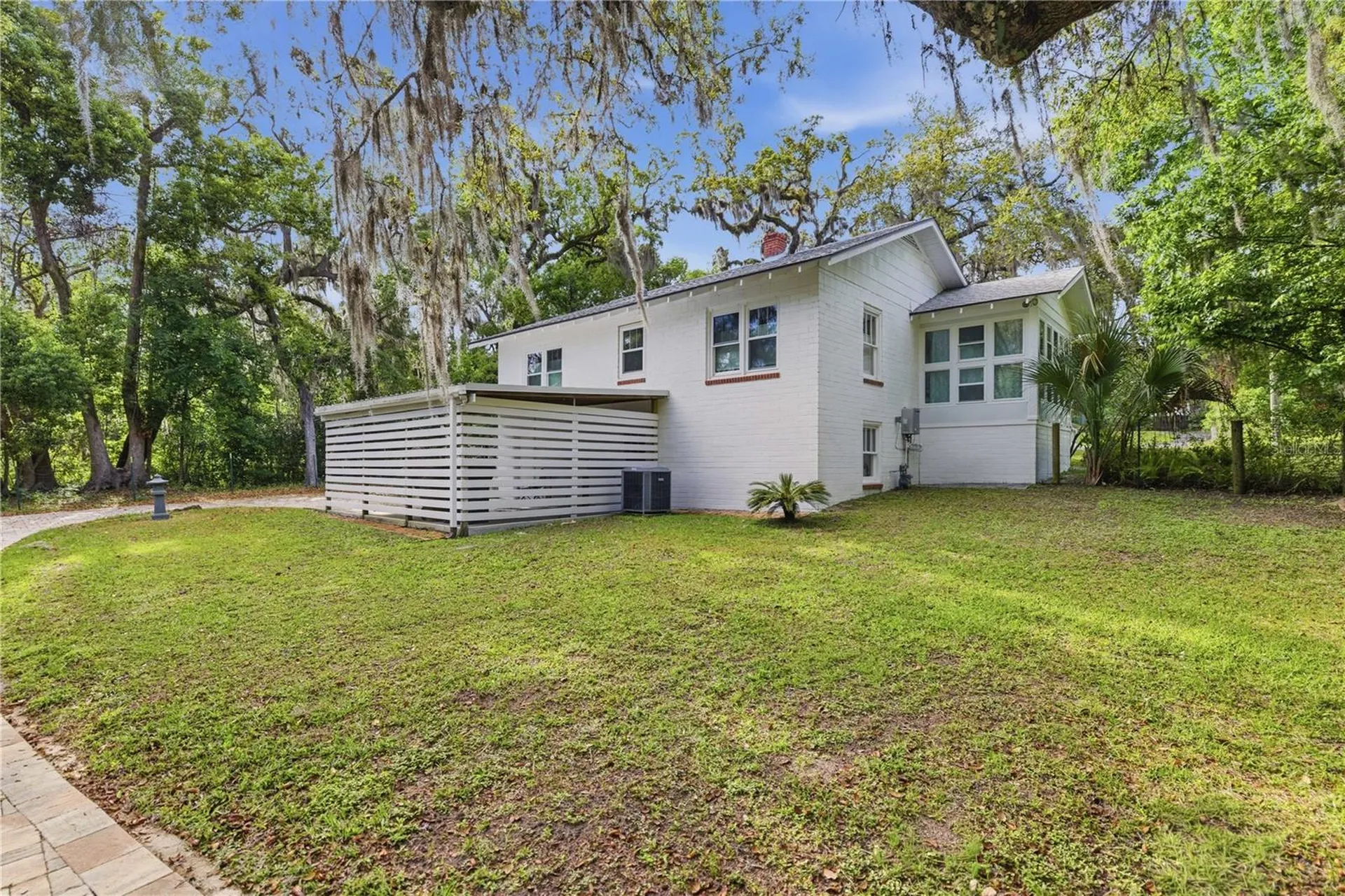 923 NE 2nd Street Ocala FL 34470