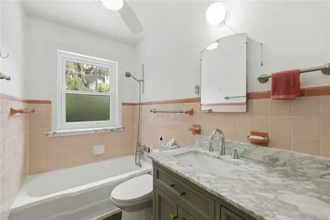 923 NE 2nd Street Ocala FL 34470