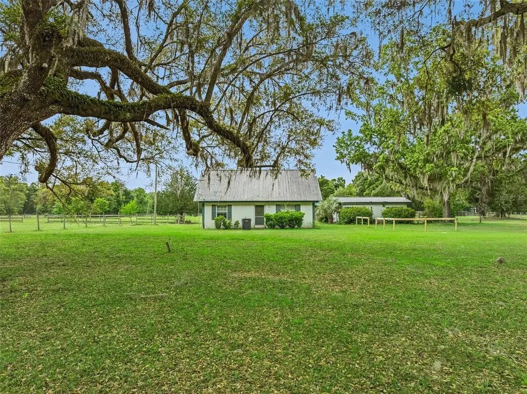 15950 NE 50th Street Williston FL 32696