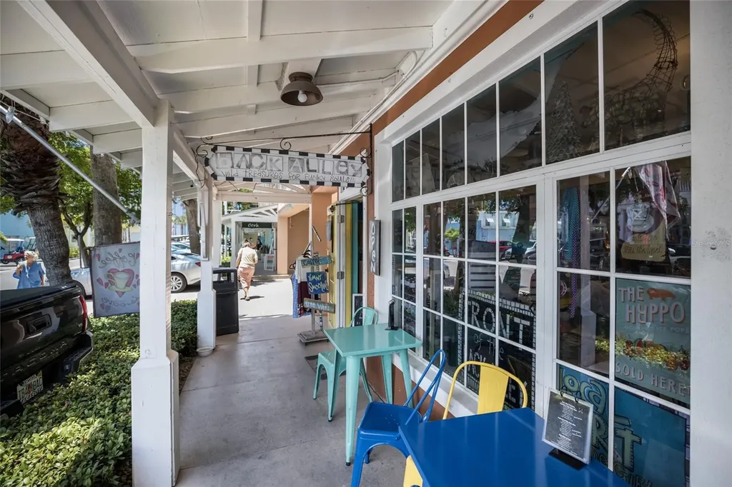205 Highland Avenue Bradenton Beach FL 34217