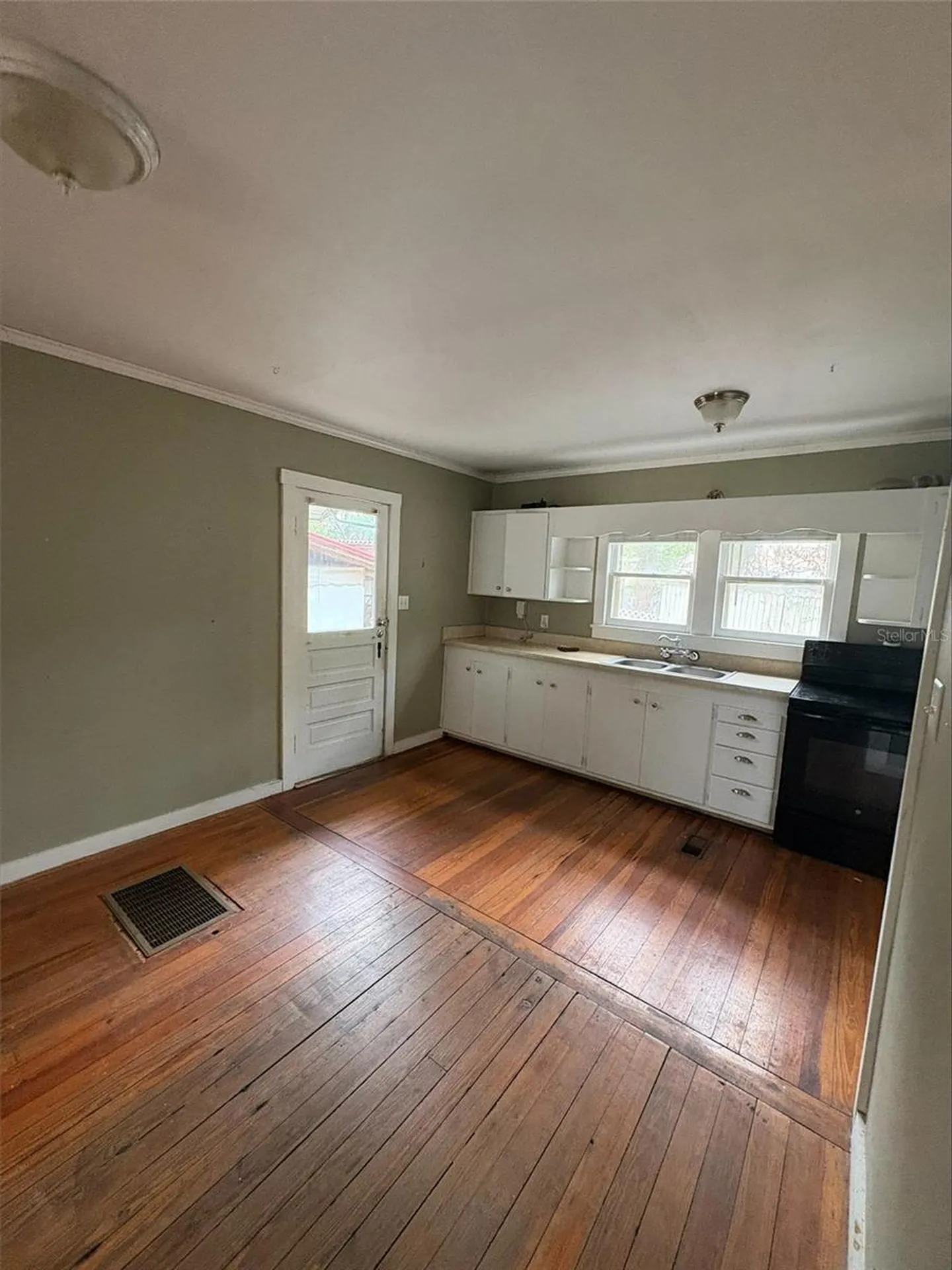 425 Avenue B NE Winter Haven FL 33881