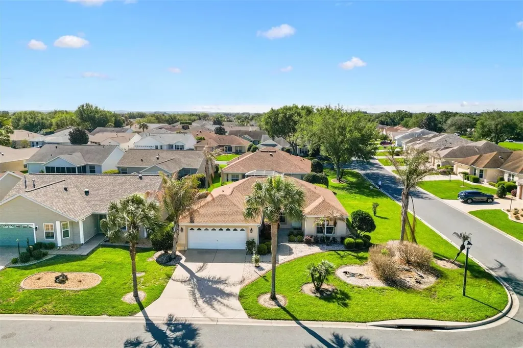 1982 Somerset Avenue The Villages FL 32162